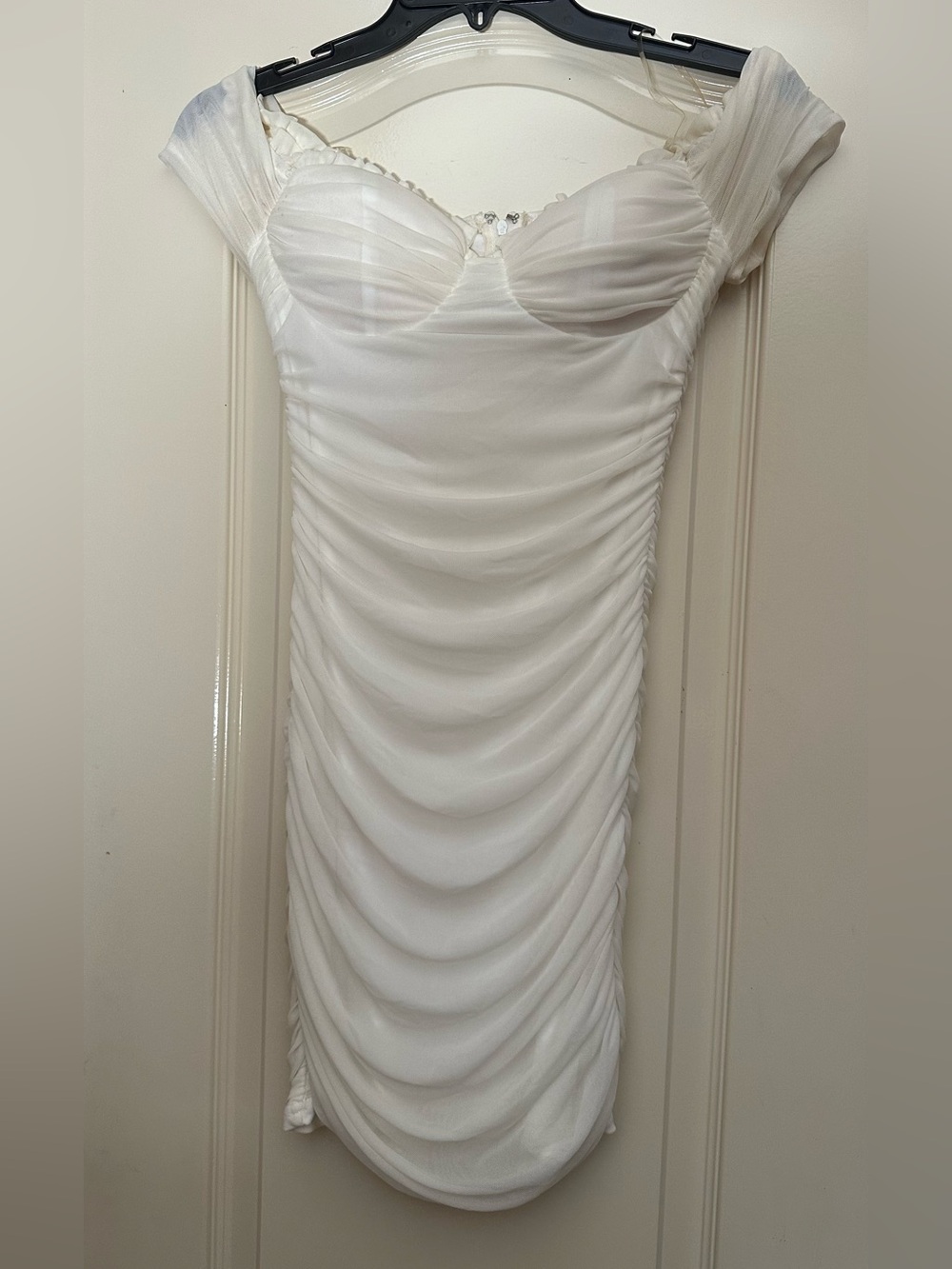 Windsor Elegant White Ruched Cap-Sleeve Cocktail Dress